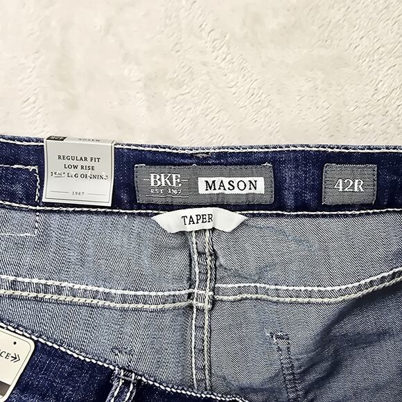 BKE Buckle Mason Tapered Leg Jeans Mens 42x31 Blue Stretch Denim Whiskers 42R - Picture 5 of 15